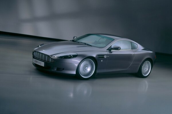 Aston Martin im Drift