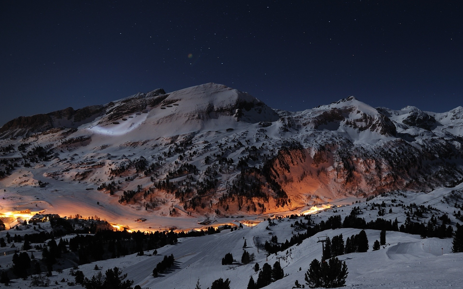 hiver neige montagnes scénique glace pinnacle froid voyage paysage lumière du jour à l extérieur ciel