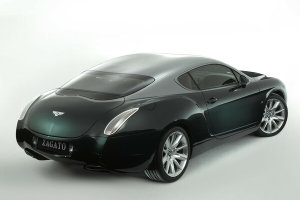 Super fast bentley car