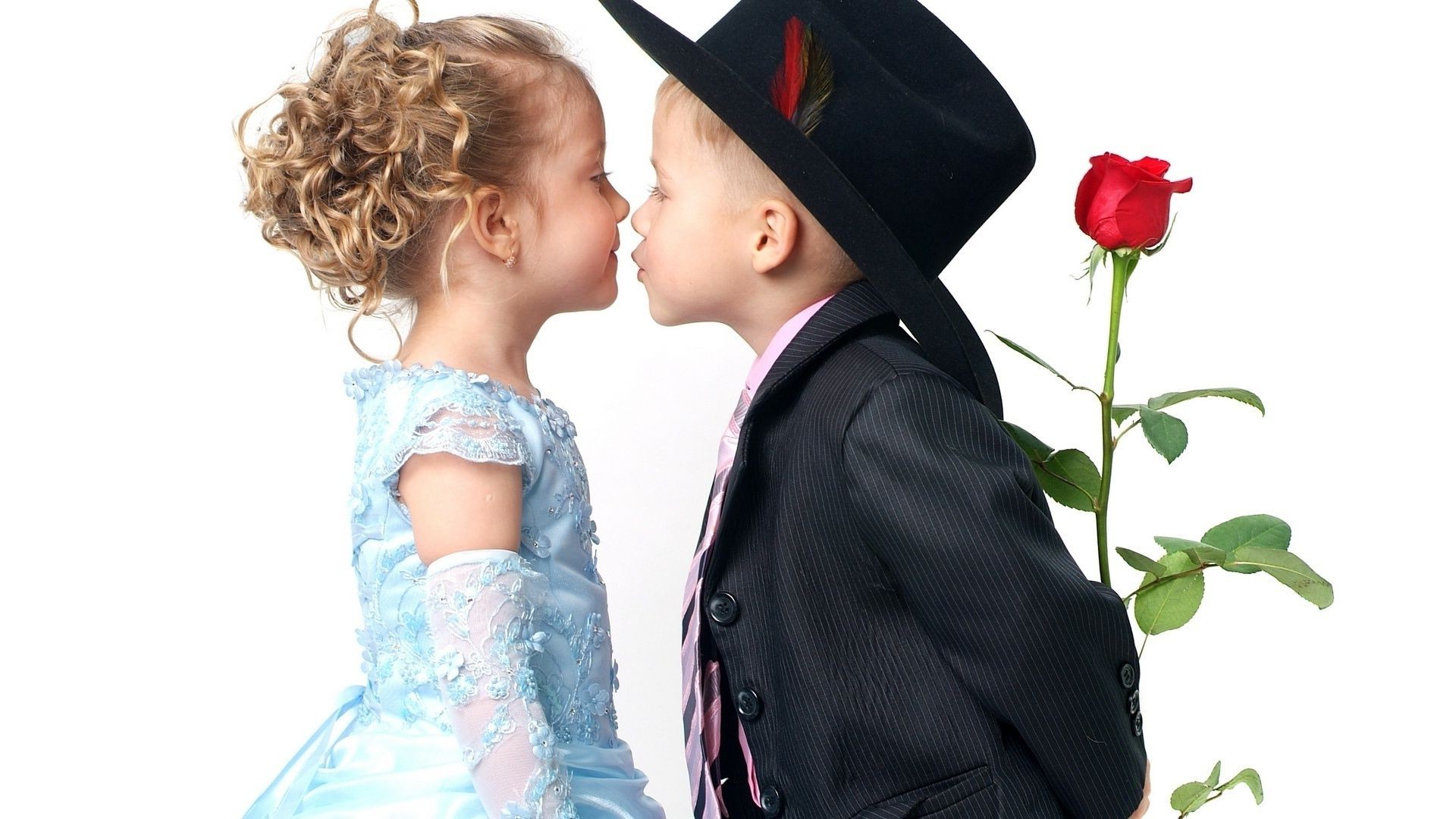 bambini bambino amore carino poco donna romanticismo isolato divertimento