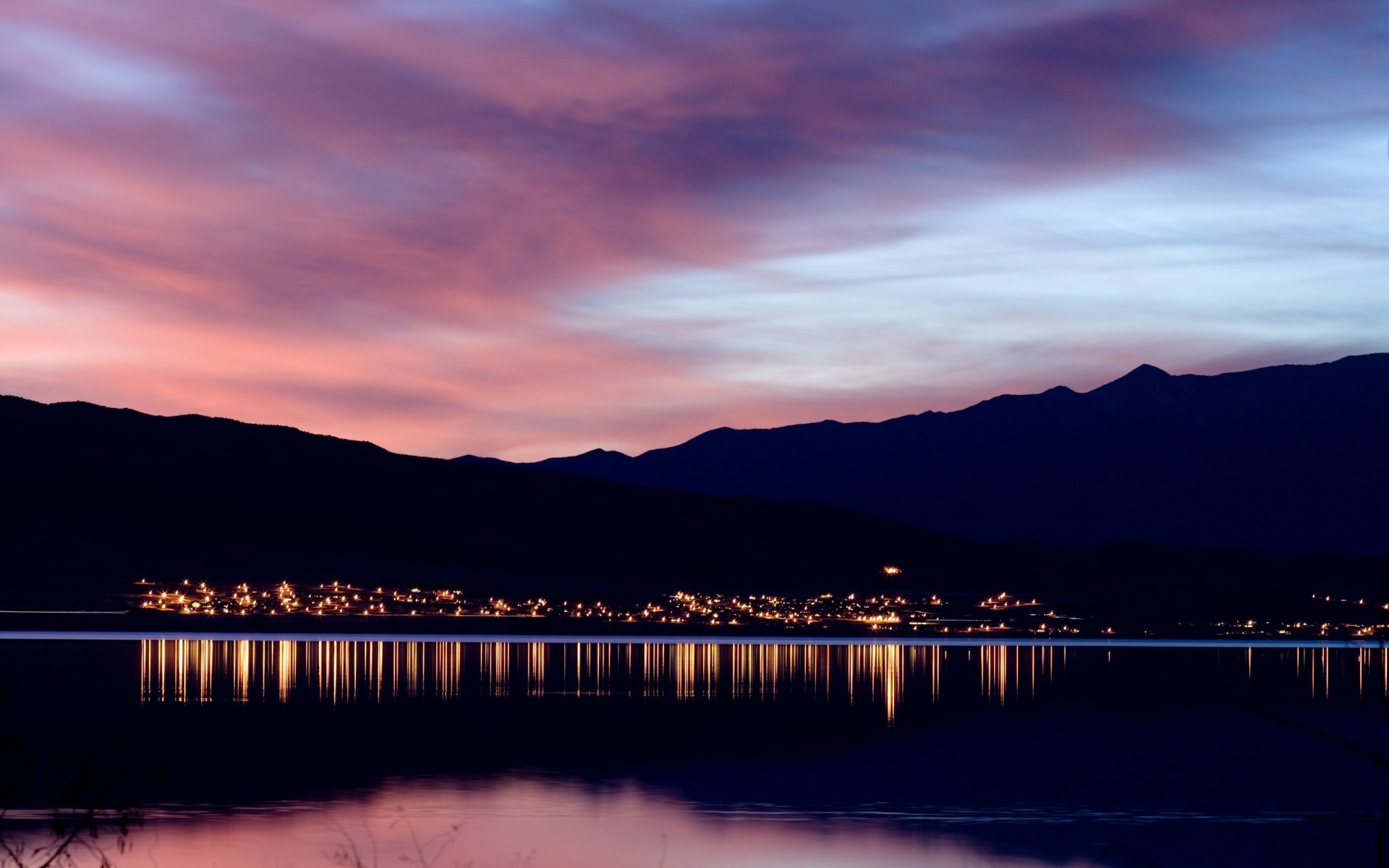 paisagens pôr do sol amanhecer água reflexão lago crepúsculo paisagem noite mar céu praia viagens sol natureza oceano montanhas lua rio