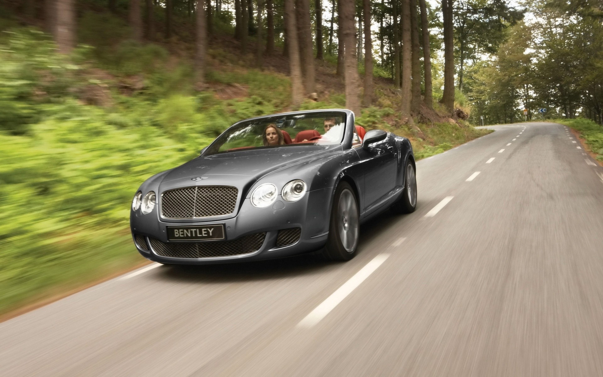 bentley voiture voiture asphalte système de transport route rapide dépêchez-vous lecteur noir trottoir roues continental gtc