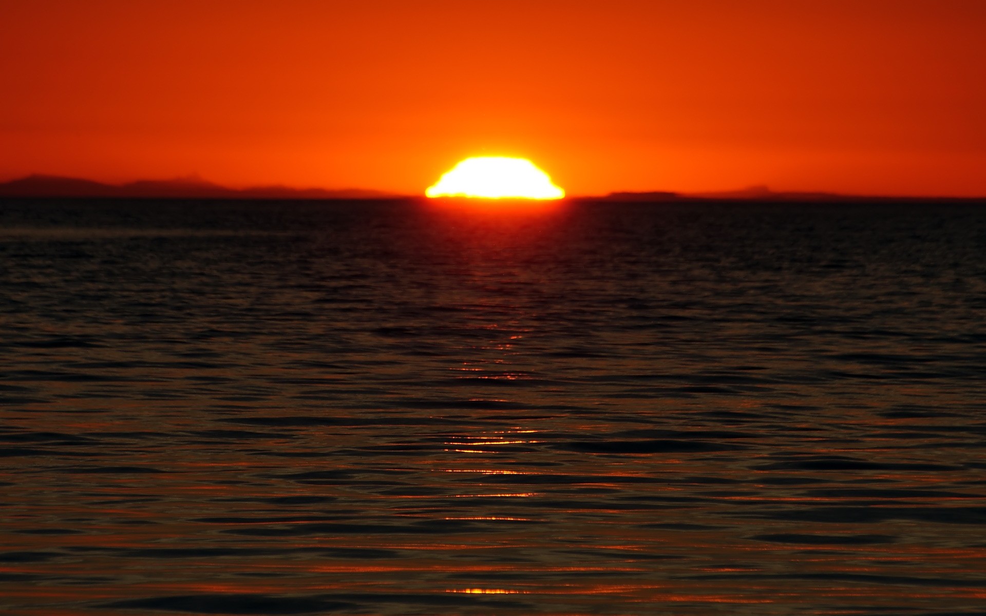 sommer sonnenuntergang dämmerung sonne wasser abend dämmerung ozean meer strand reflexion gutes wetter silhouette landschaft himmel