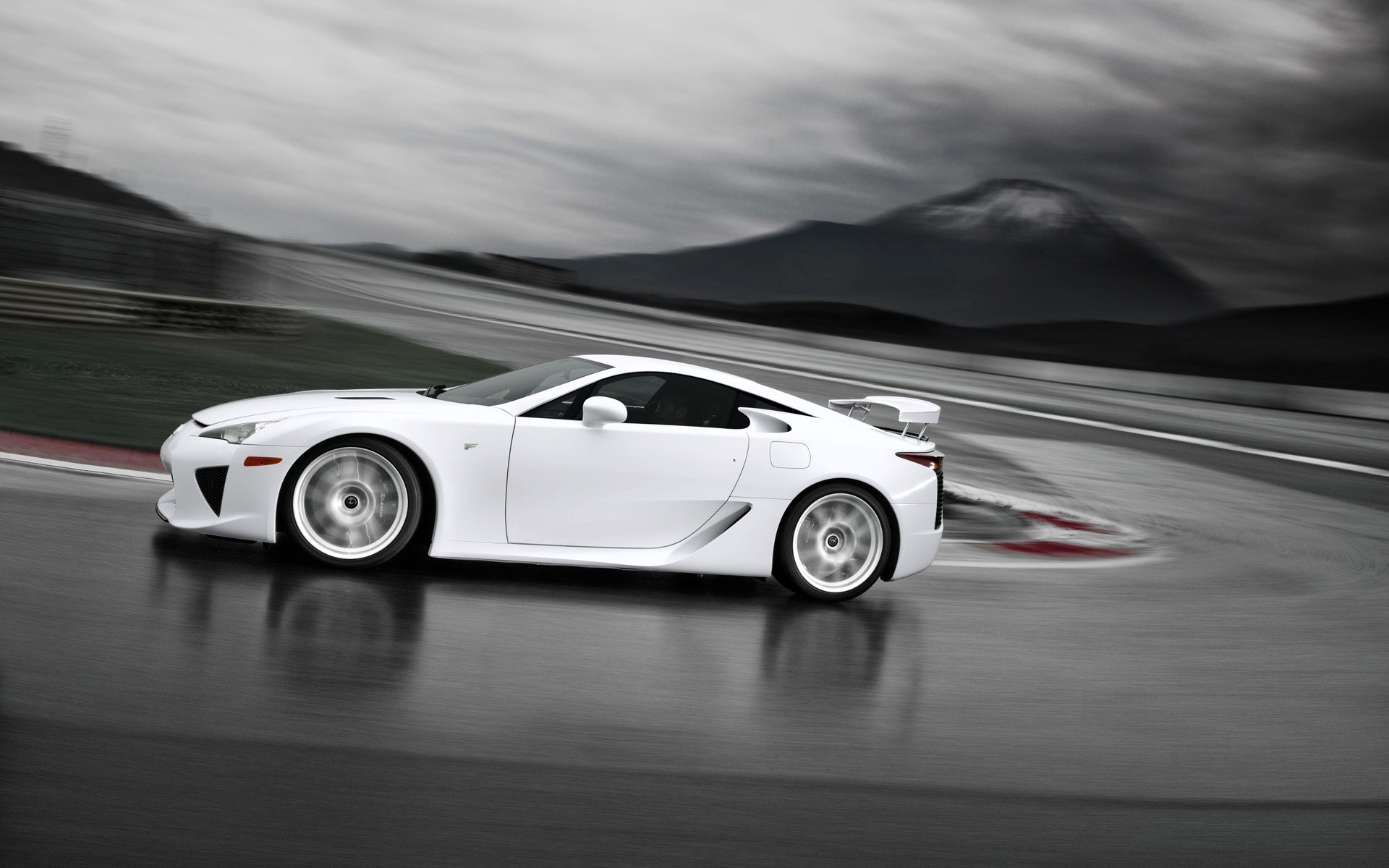 lexus auto auto fretta azione corsa veloce asfalto sistema di trasporto nigella marciapiede sfocatura automobilistico concorso ruote disco lexus lfa