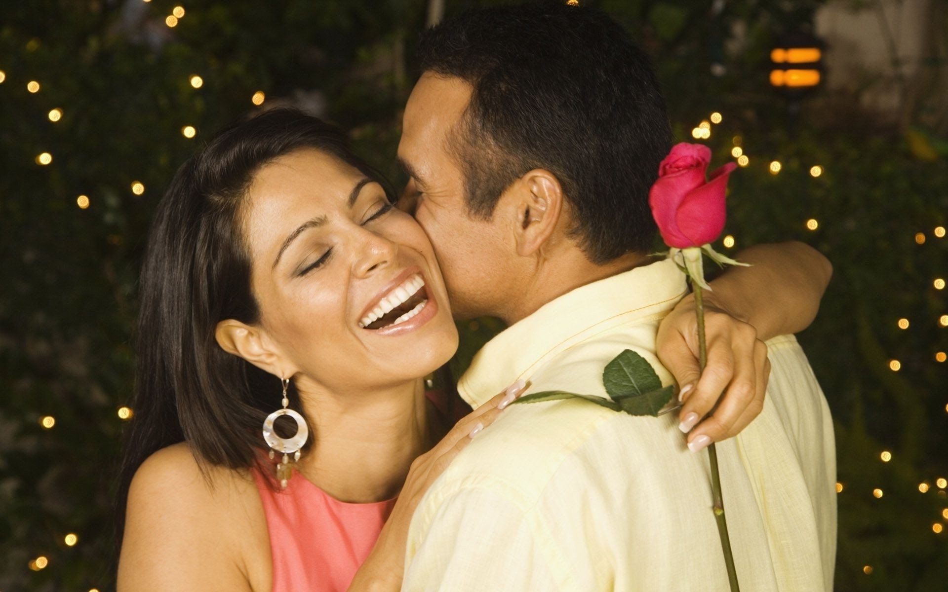 parejas enamoradas amor mujer adulto romance dos retrato felicidad al aire libre hombre unión