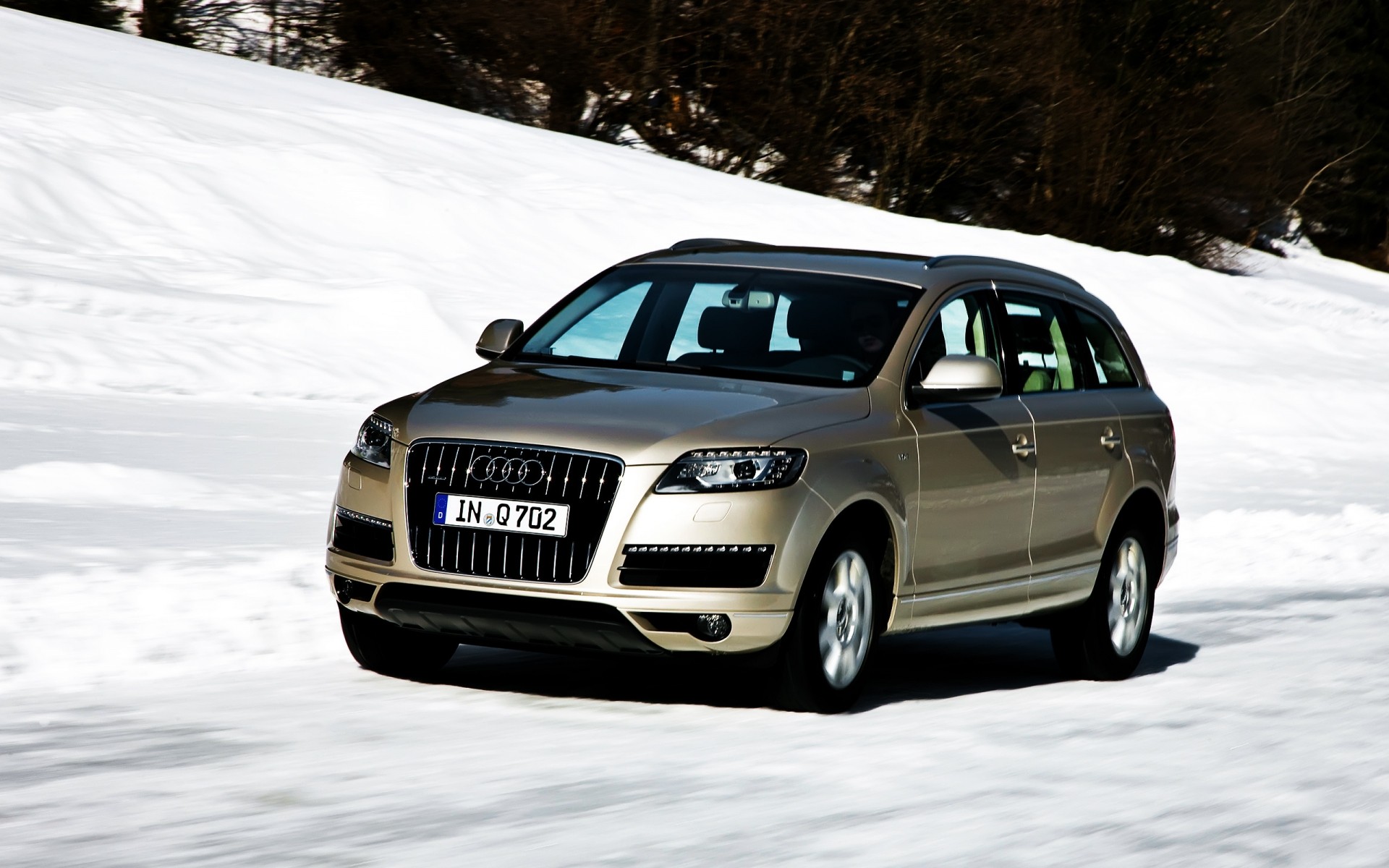 audi coche coche nieve invierno sistema de transporte prisa rápido deriva carretera unidad acción ruedas hielo audi q7