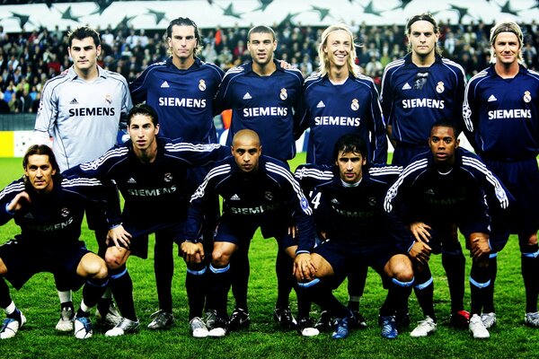 Equipo de fútbol en pleno