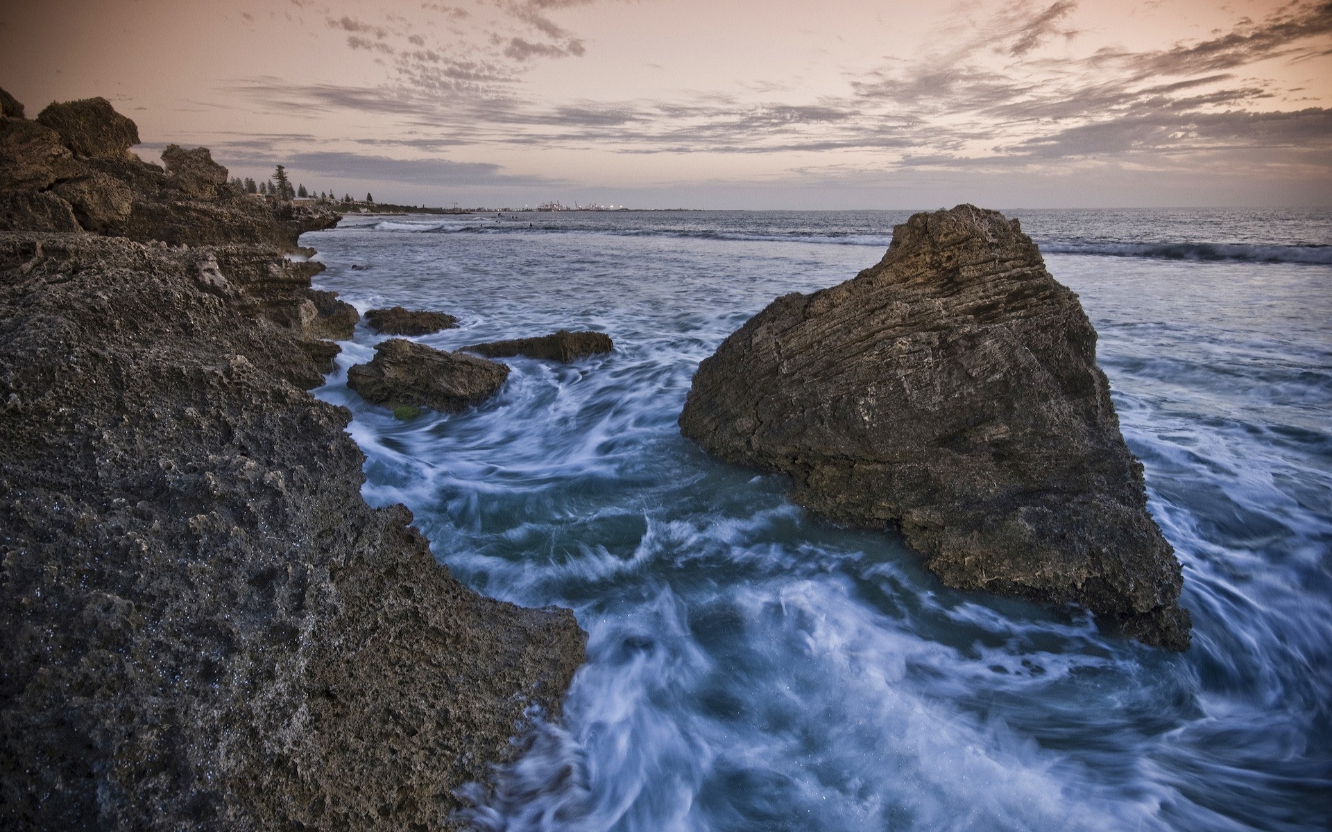 krajobrazy woda morze morze ocean skała zachód słońca krajobraz plaża krajobraz podróże wieczór natura zmierzch niebo malowniczy przypływ brzeg świt surf niebieski