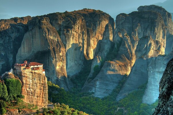 Montanhas assustadoras, mas uma bela paisagem