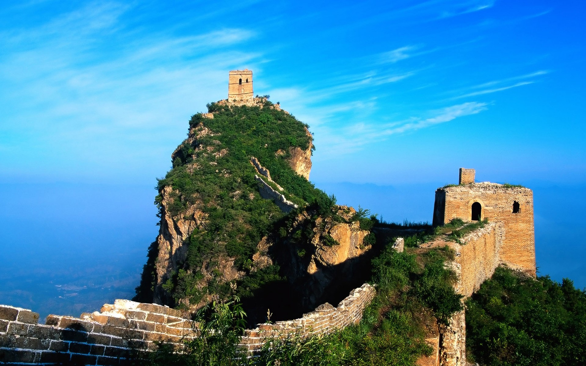 china architecture castle travel outdoors gothic ancient fortification fortress tower sky daylight building old landmark landscape background