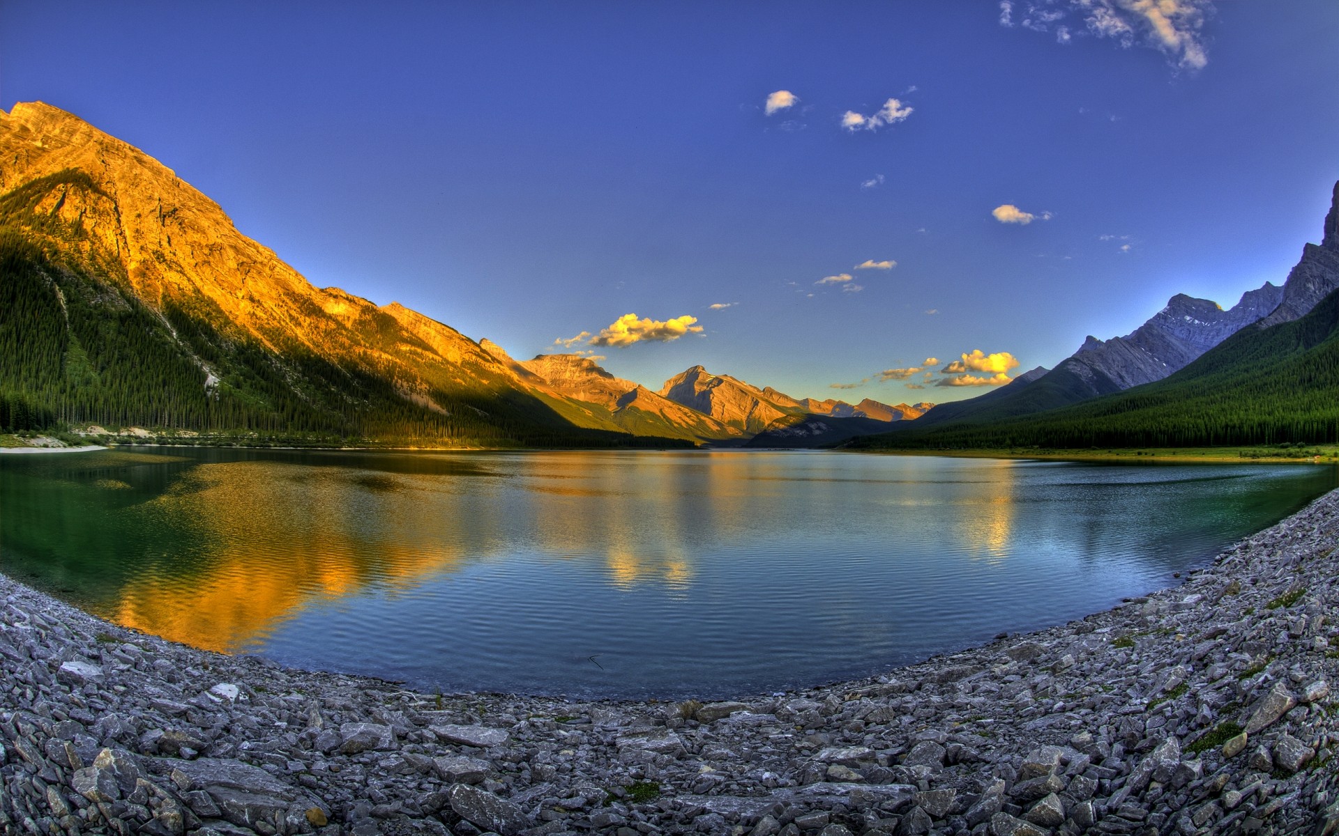 landschaft wasser landschaft see berge reisen natur himmel im freien reflexion fluss schnee herbst landschaftlich dämmerung sonnenuntergang tal hintergrund