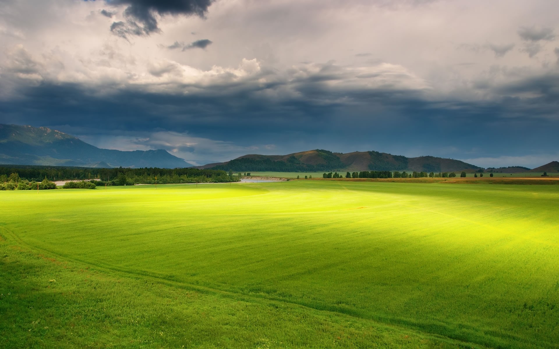 paisaje hierba golf rural paisaje naturaleza verano campo heno campo cielo pasto al aire libre buen tiempo césped sol brillante pastizales árboles fondo