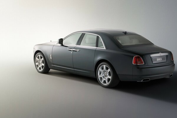 Cerchi chic su una Rolls royce chic