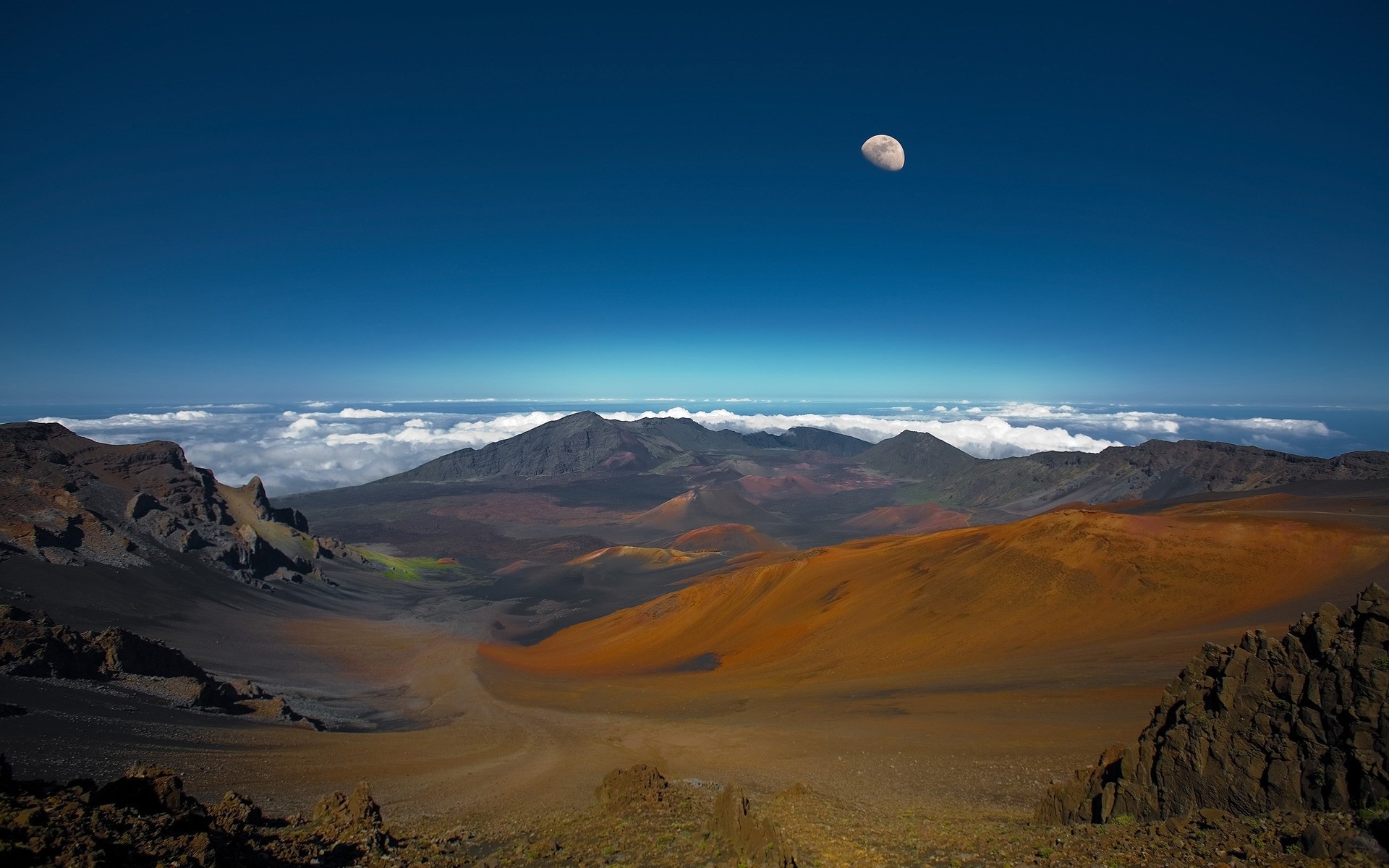 paysage montagnes paysage voyage ciel dehors désert scénique lumière du jour nature coucher de soleil vallée aube espace lune fond