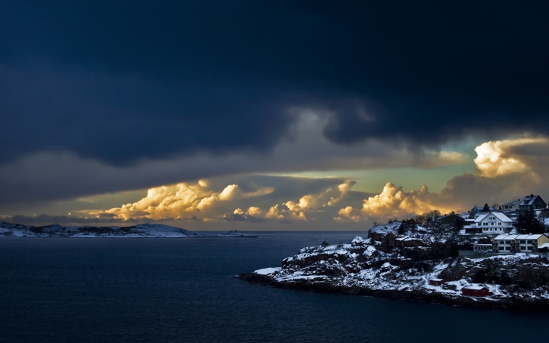 paisaje puesta de sol agua cielo amanecer mar crepúsculo viajes naturaleza noche océano paisaje sol playa nieve paisaje al aire libre dramático nubes azul