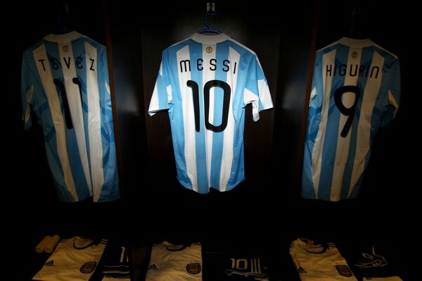 La camiseta de Messi bajo el cristal