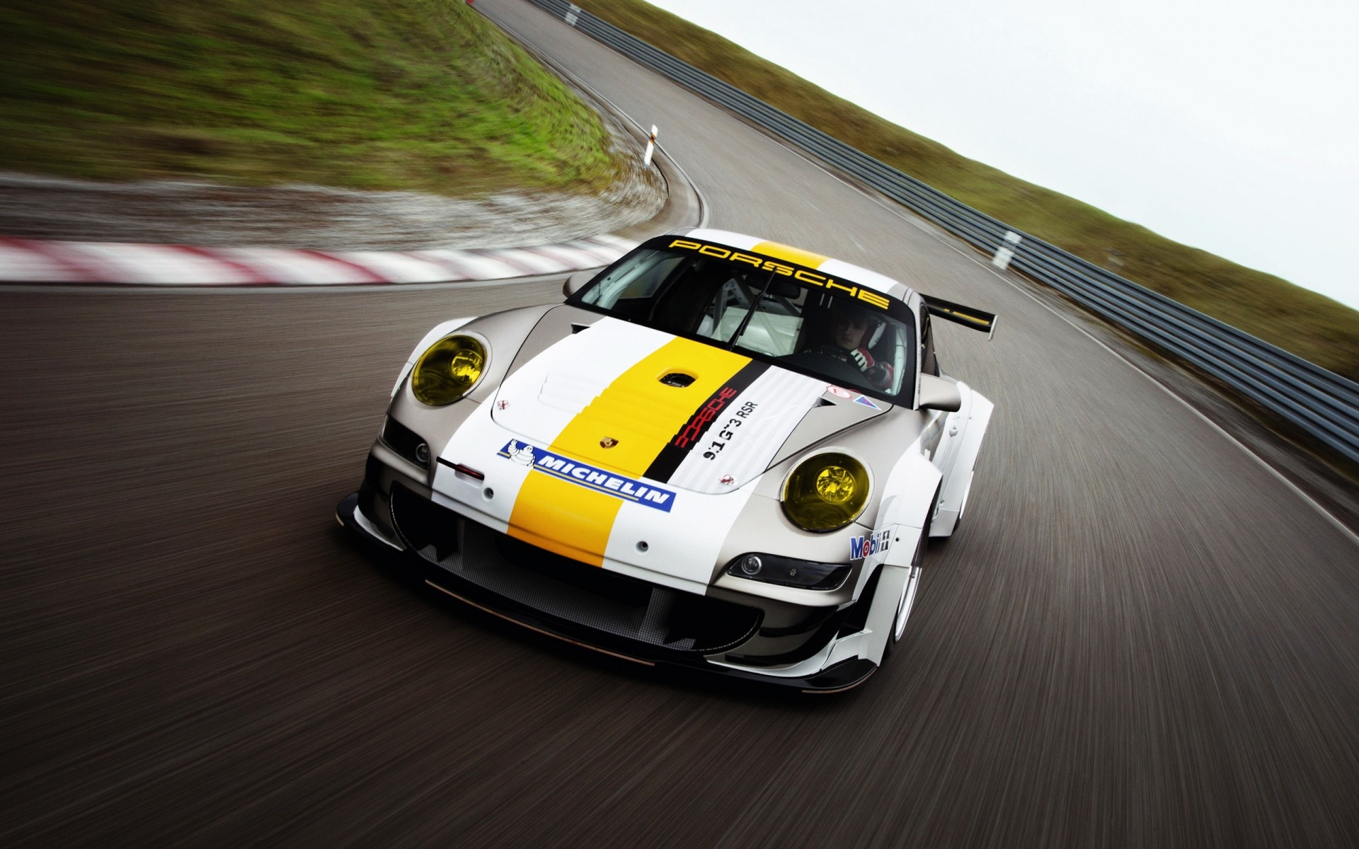 porsche carrera rápido coche coche prisa sistema de transporte pista competencia acción deporte del coche unidad campeonato asfalto carretera desenfoque