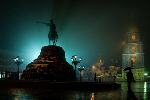 Sculptural beauty of the city center