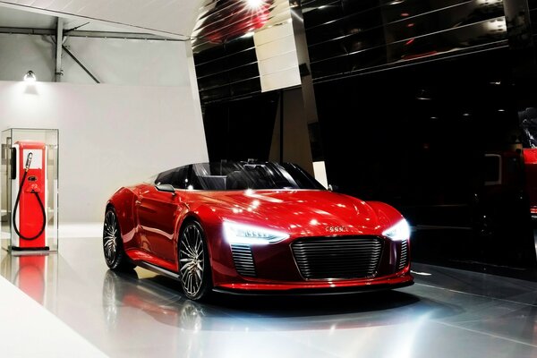 Voiture de course rouge audi