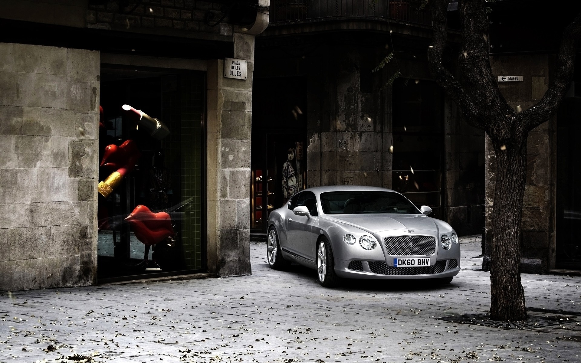 bentley sokak alev polis suç şehir yol kentsel savaş araba araba ışık bentley continental gt