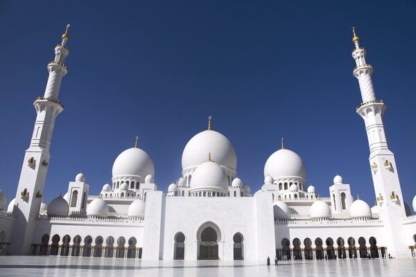 The religion of Muslims in the UAE architecture