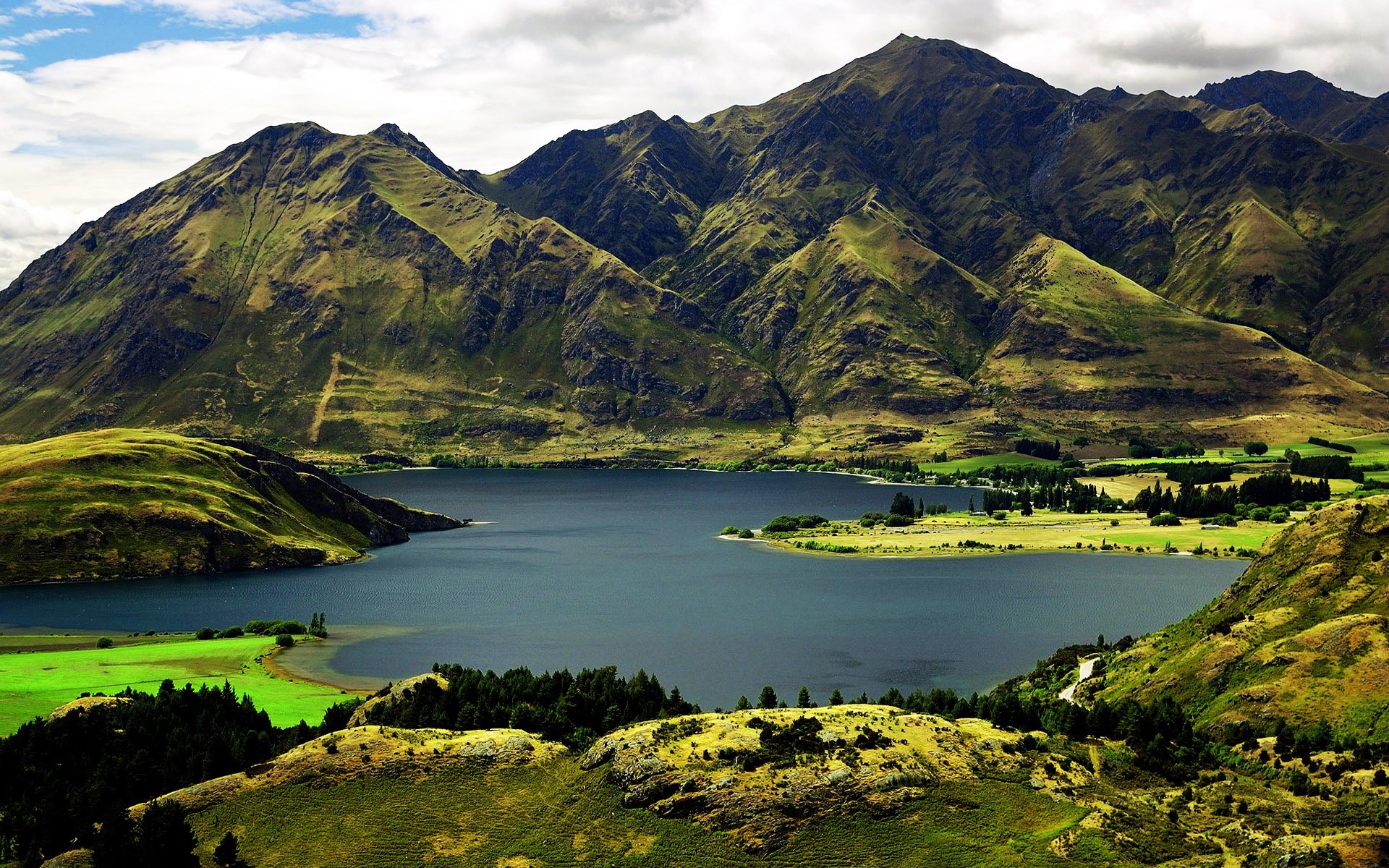 paisaje agua lago paisaje viajes montañas al aire libre naturaleza río valle cielo escénico primavera vida paisajes fondo