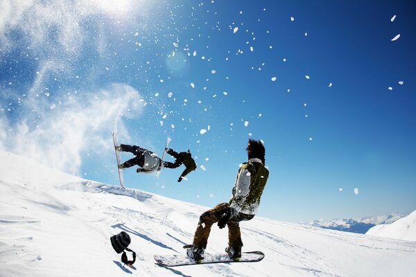 Top blanco y snowboard Freestyle