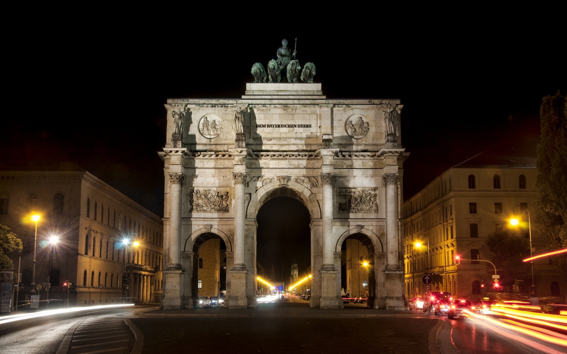 germany architecture travel city building illuminated evening street dusk road monument light outdoors arch urban tourism landmark sky three arched triumphal night