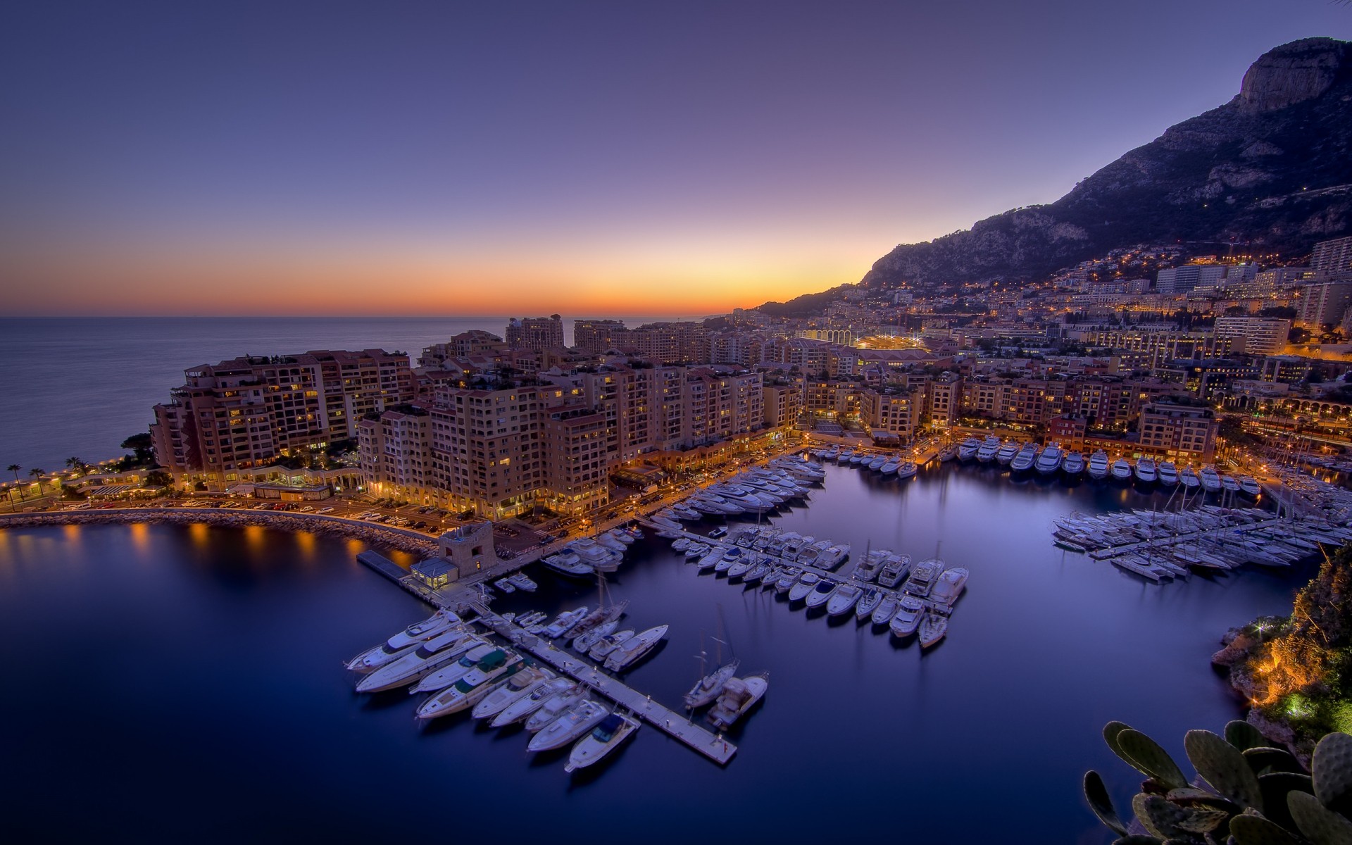 andere städte wasser stadt reisen architektur sonnenuntergang reflexion fluss dämmerung himmel stadt dämmerung abend see skyline boote großstadtlichter hoher dynamikbereich monaco ozean orange fotografie landschaft