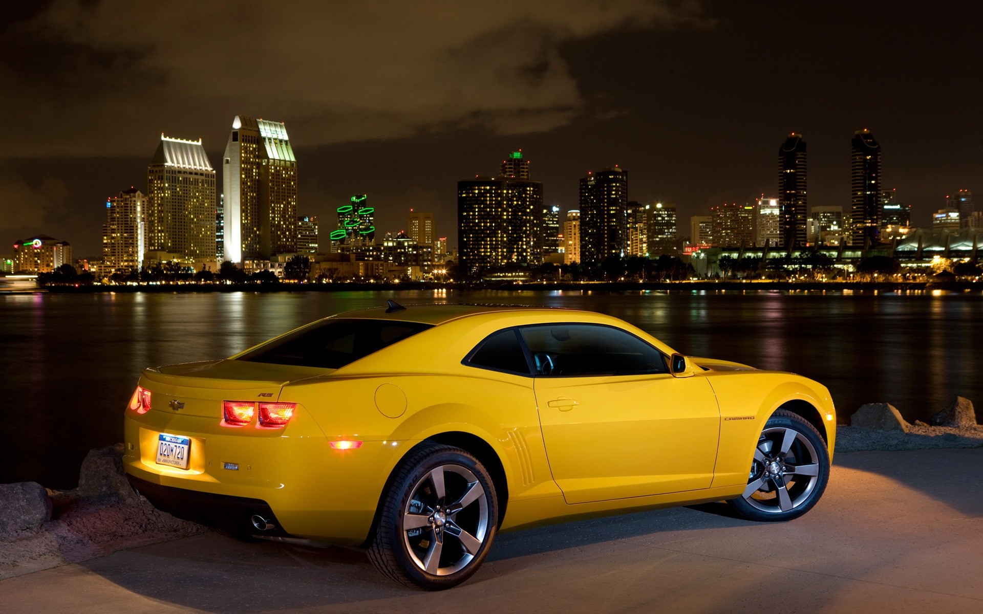 chevrolet coche skyline ciudad coche centro de la ciudad sistema de transporte viajes chevrolet camaro coche del músculo camaro