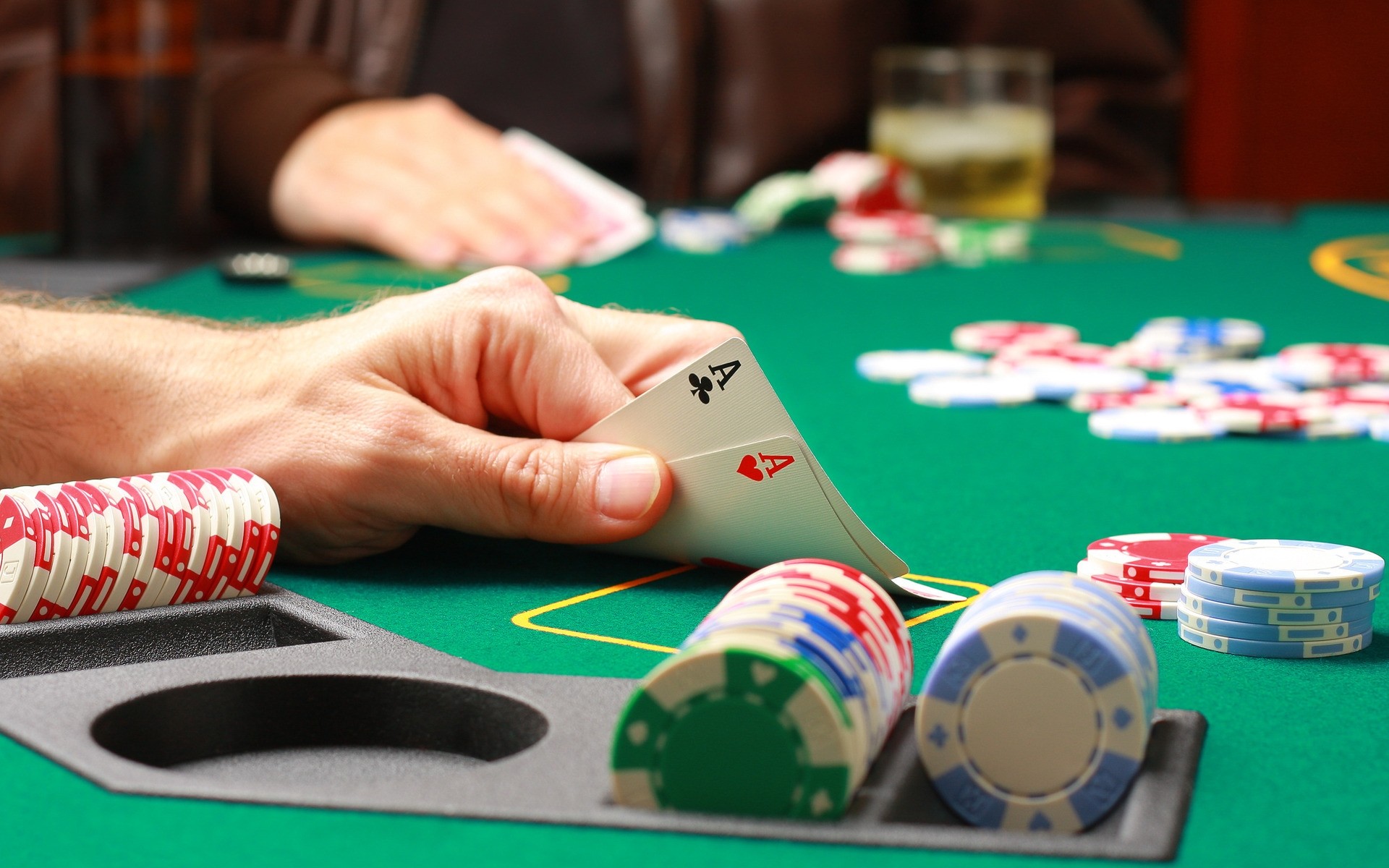 Bezdepozitni bonus poker karte