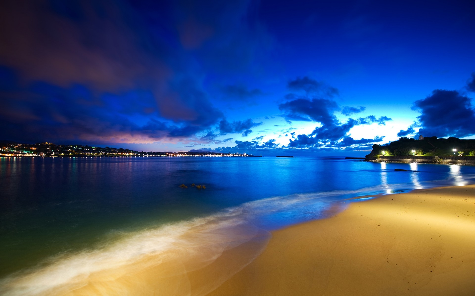 summer water sunset evening dusk travel dawn beach ocean sea sky sun reflection seashore seascape blue clouds nature
