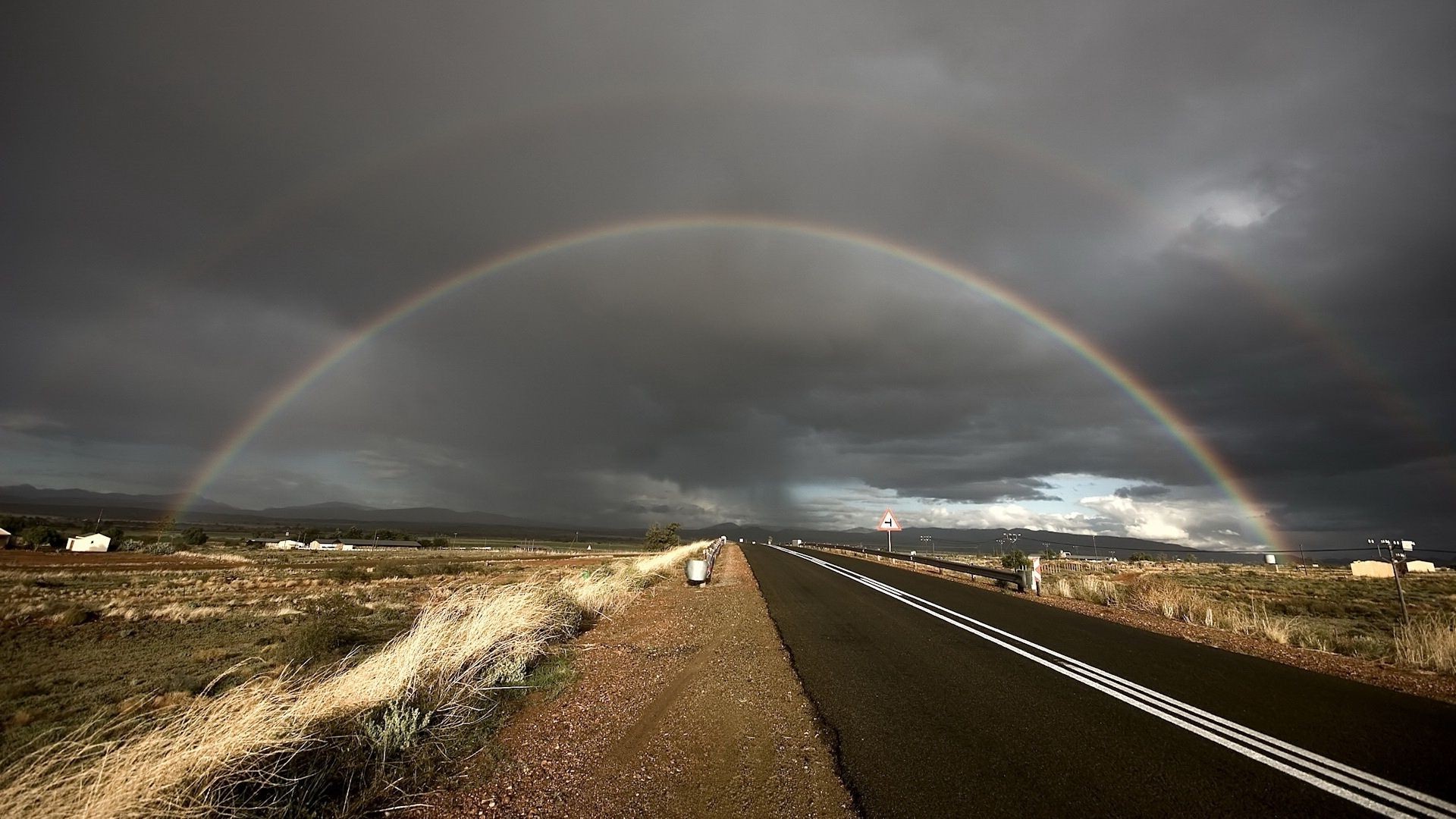 arco-íris tempestade chuva estrada paisagem rodovia céu viagens tempo rua