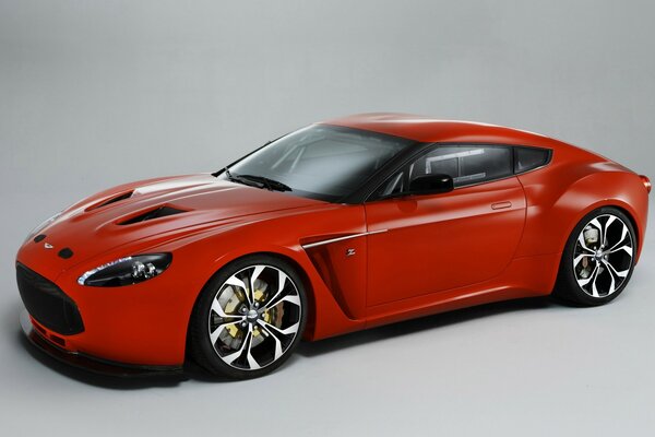 Foto di Red Aston Martin