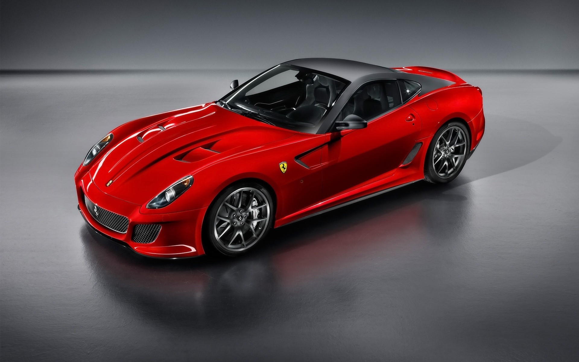 ferrari auto auto automobil schnell räder coupé aktion transportsystem rennen beeilen sie sich mittags fahren ferrari 599 trp