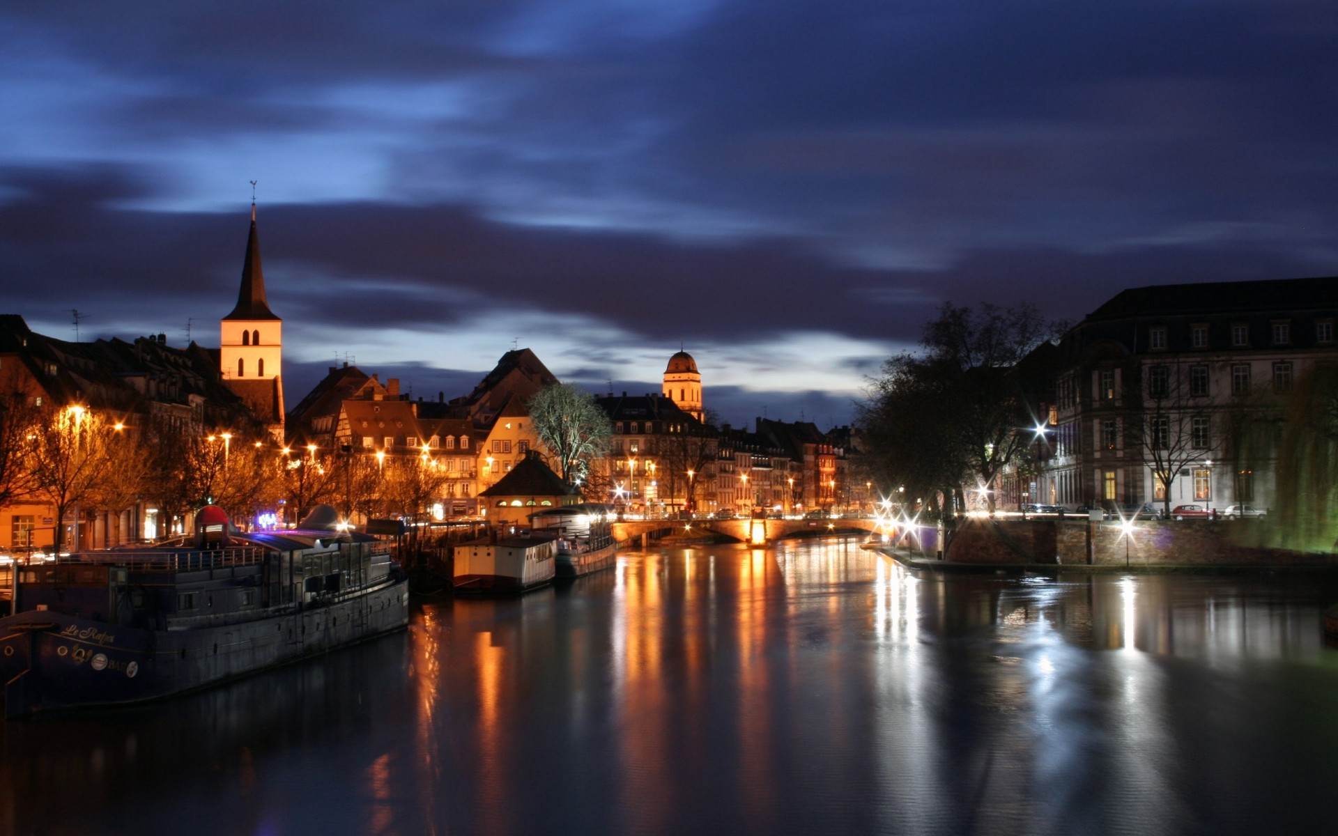 francia fiume tramonto città acqua crepuscolo architettura riflessione ponte viaggi sera chiesa alba città cattedrale cielo casa all aperto città illuminato