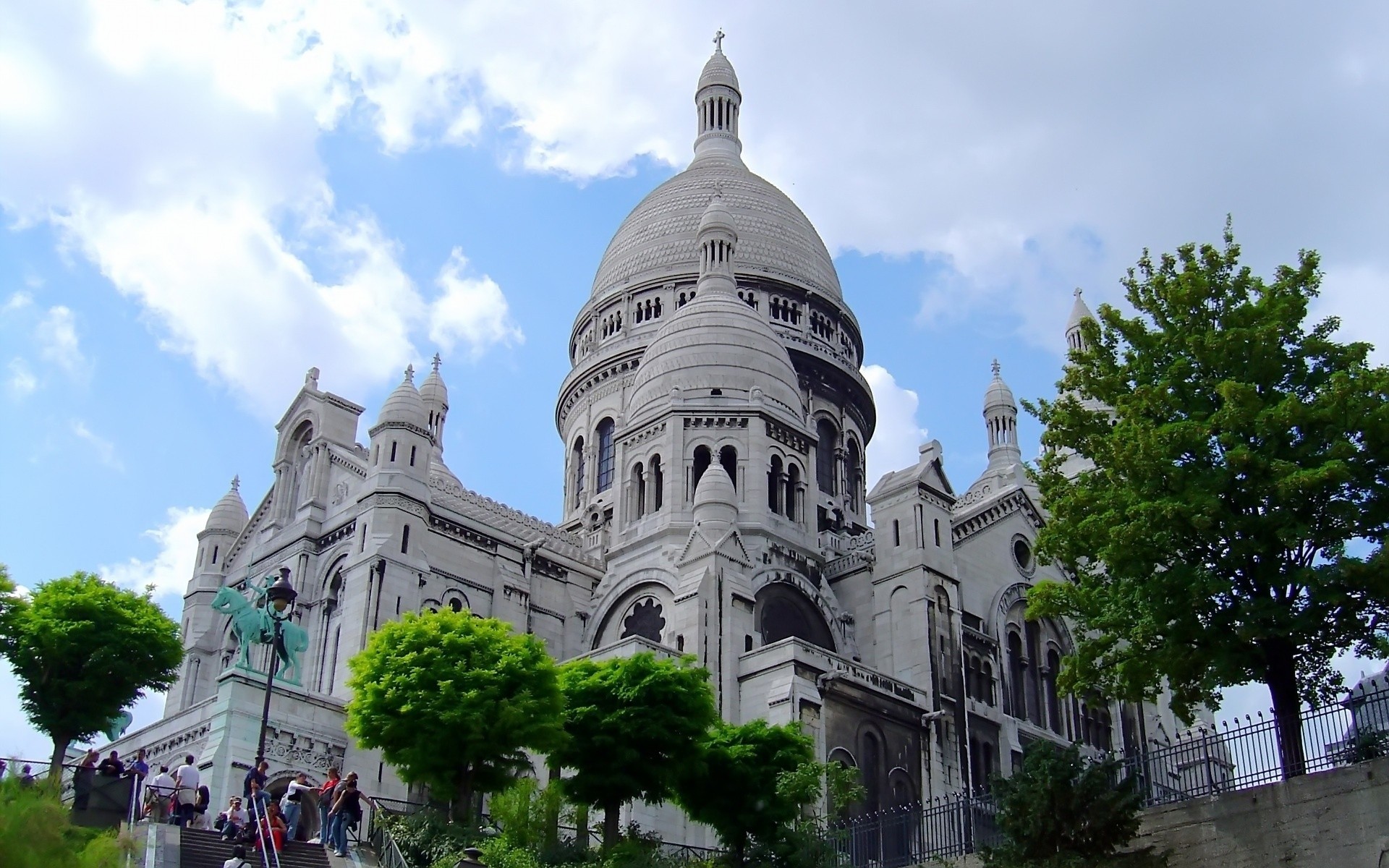 francia arquitectura religión hogar iglesia viajes ciudad catedral cielo antiguo turismo monumento cúpula religioso histórico exterior punto de referencia torre famoso urbano al aire libre