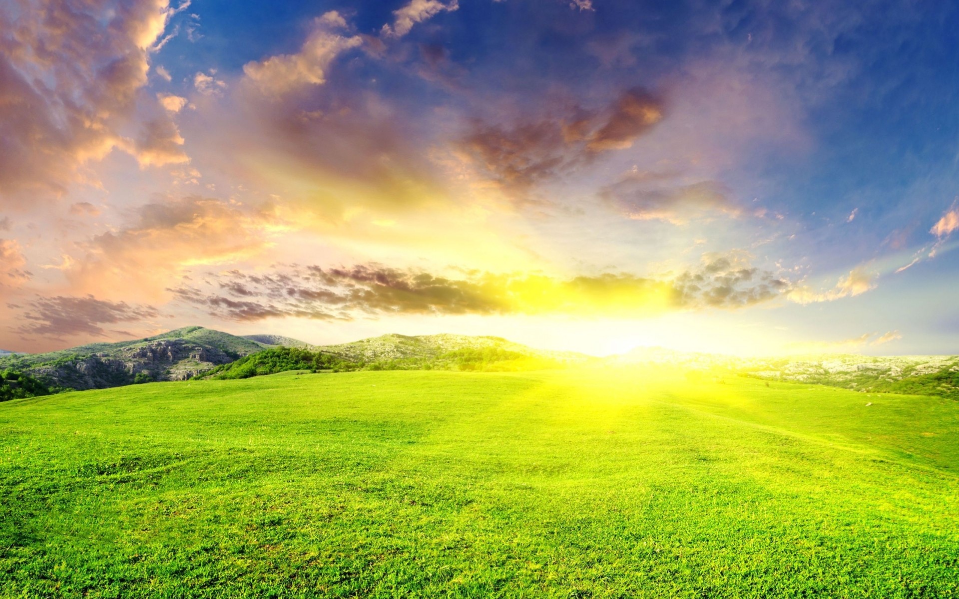 landschaft gras sonne natur des ländlichen landschaft sommer gutes wetter landschaft feld heuhaufen himmel dämmerung weide sonnenuntergang weide hell hügel