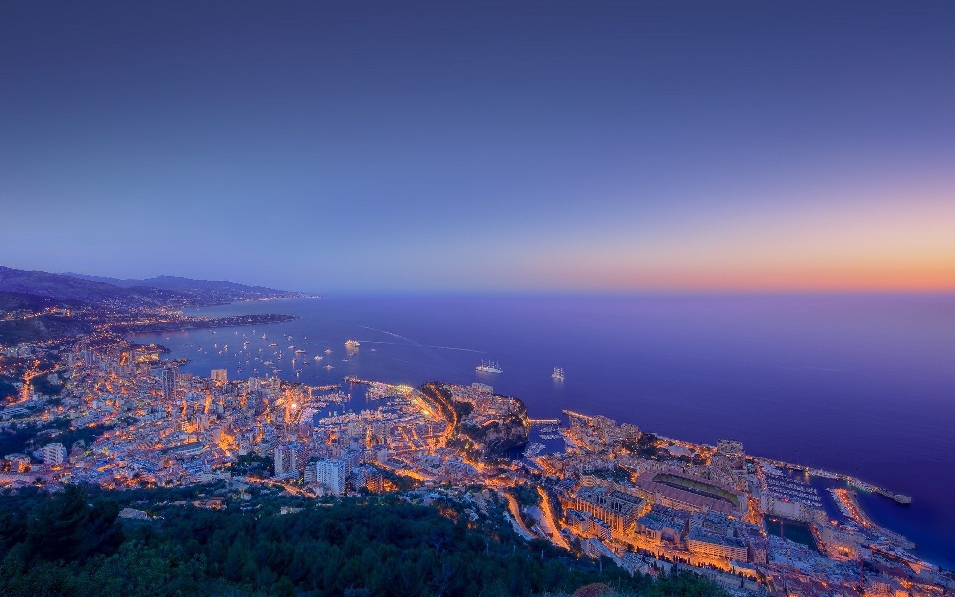 andere städte reisen sonnenuntergang stadt stadt landschaft himmel abend berge dämmerung im freien dämmerung panorama architektur skyline wasser stadt spektakel meer licht ozean monaco