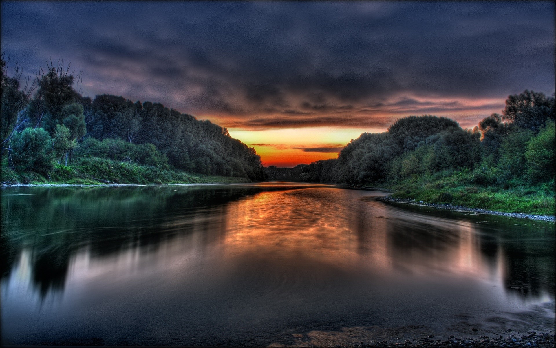 paisaje agua puesta de sol amanecer naturaleza cielo noche viajes reflexión paisaje crepúsculo río lago al aire libre sol bosque oscuro noche