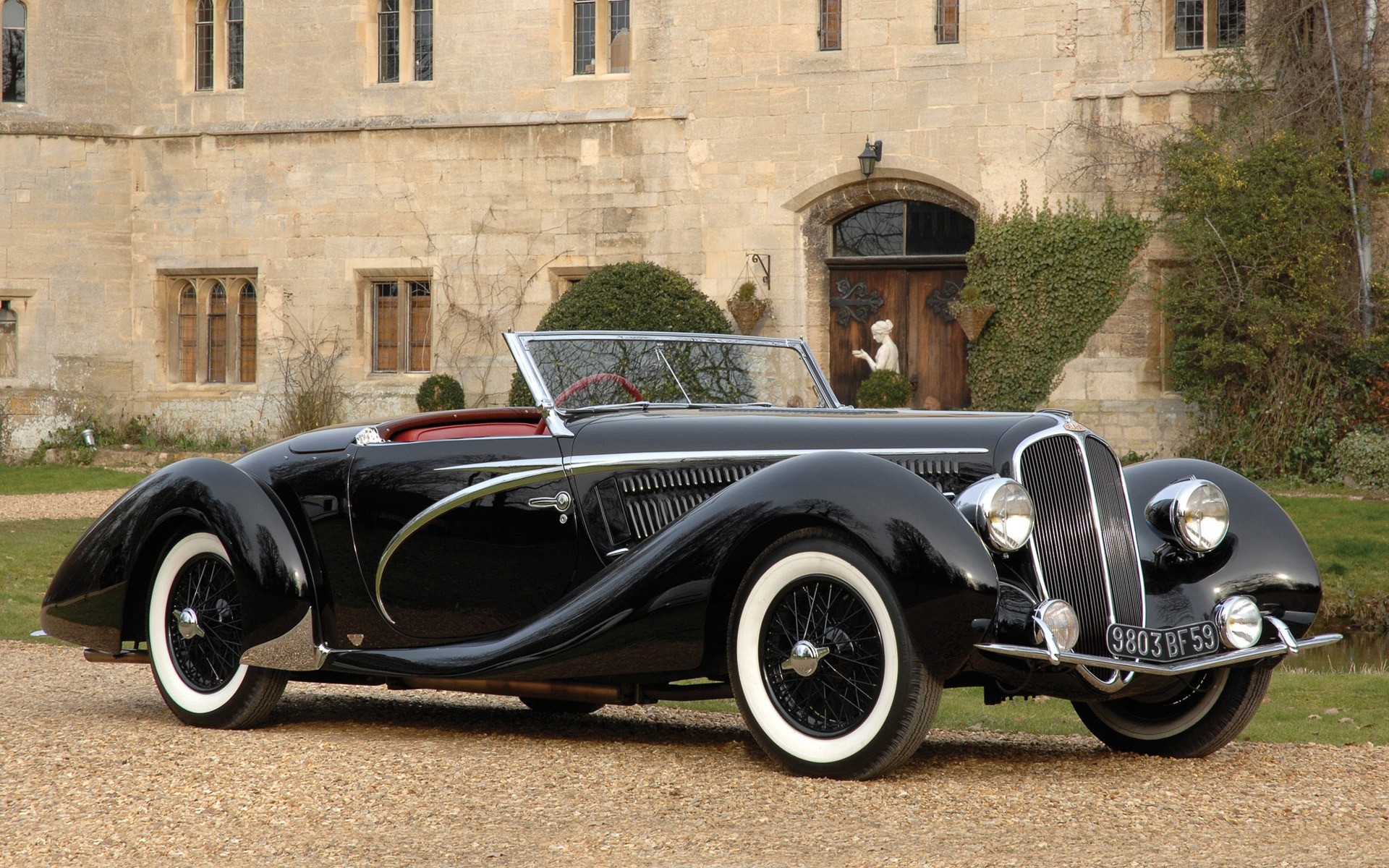 classic / old cars araba araba tekerlekler ulaşım sistemi eski klasik sürücü üstü açılır eski kaldırım