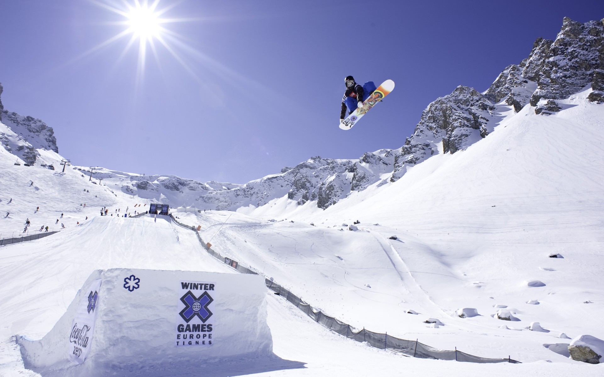 snowboard snow winter mountain cold resort skier ice ski slope adventure mountain peak ski resort powder sport hill glacier piste alpine contes extreme sports