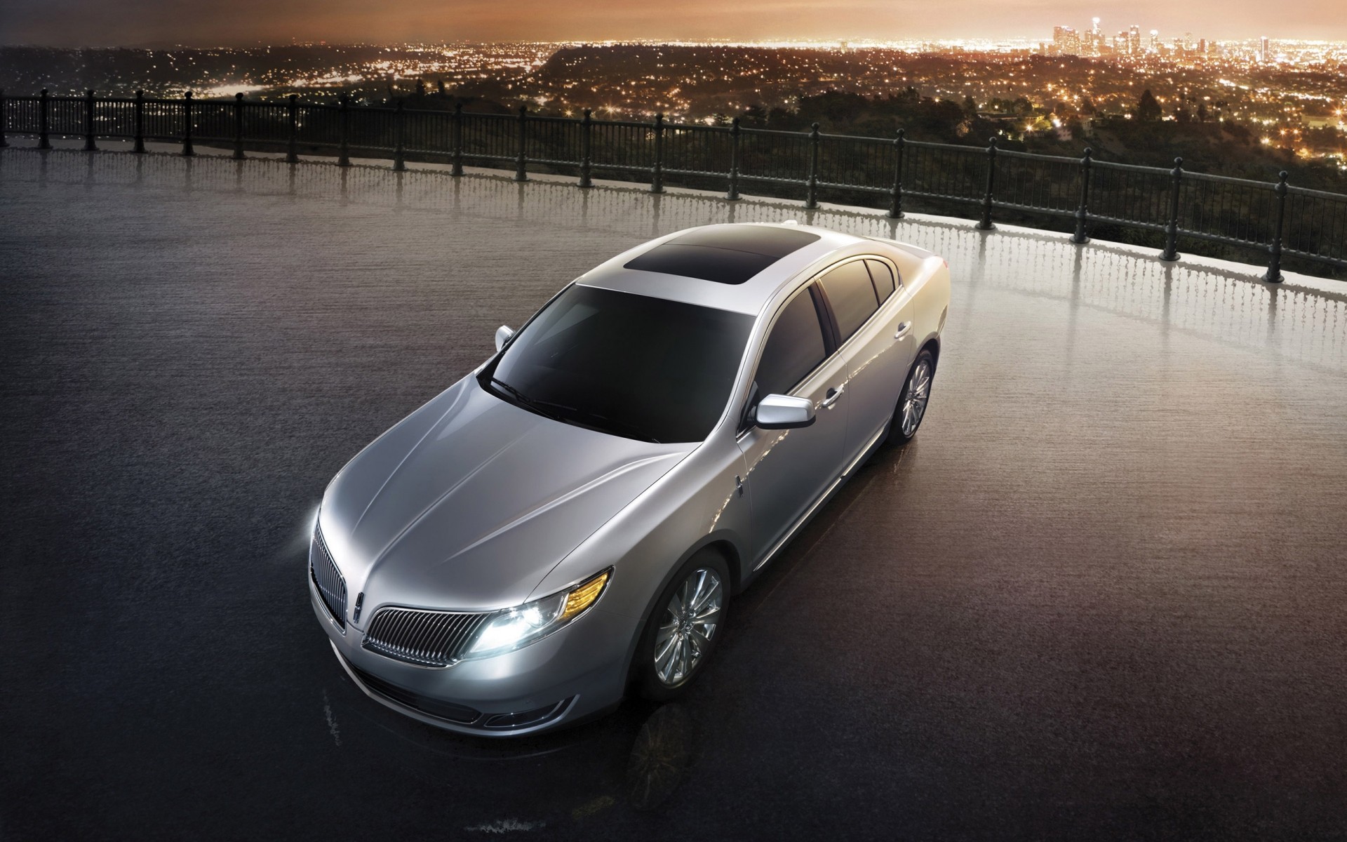 lincoln car vehicle transportation system travel fast automotive lincoln mks