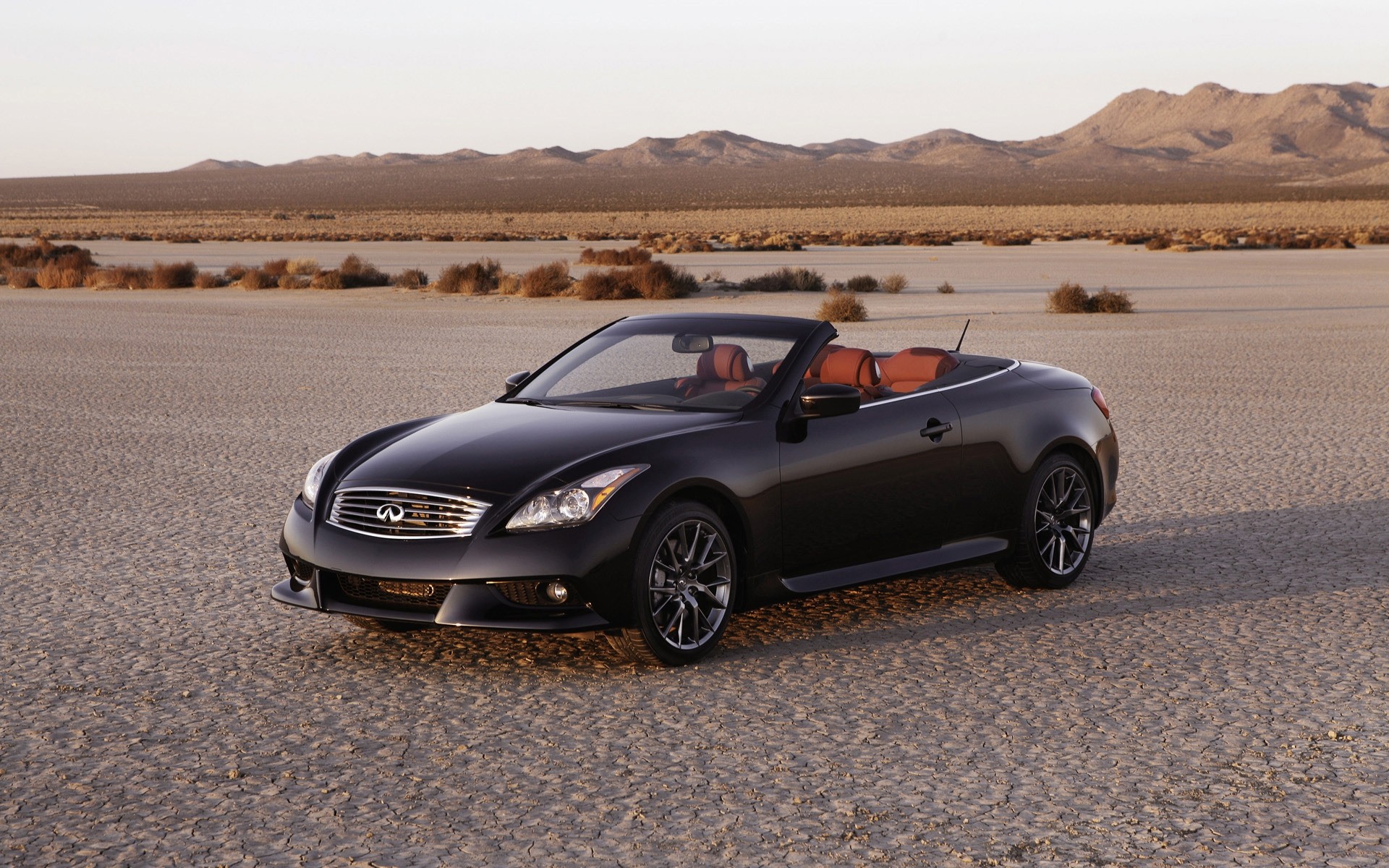 infiniti coche negro coche mediodía desierto acera prisa playa sistema de transporte asfalto convertible