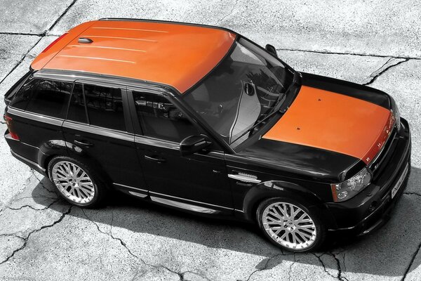 Range rover sport arancione Top crepe sulle piastre