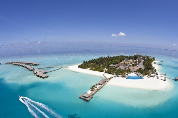 Panorama de l Atoll marin avec la maison