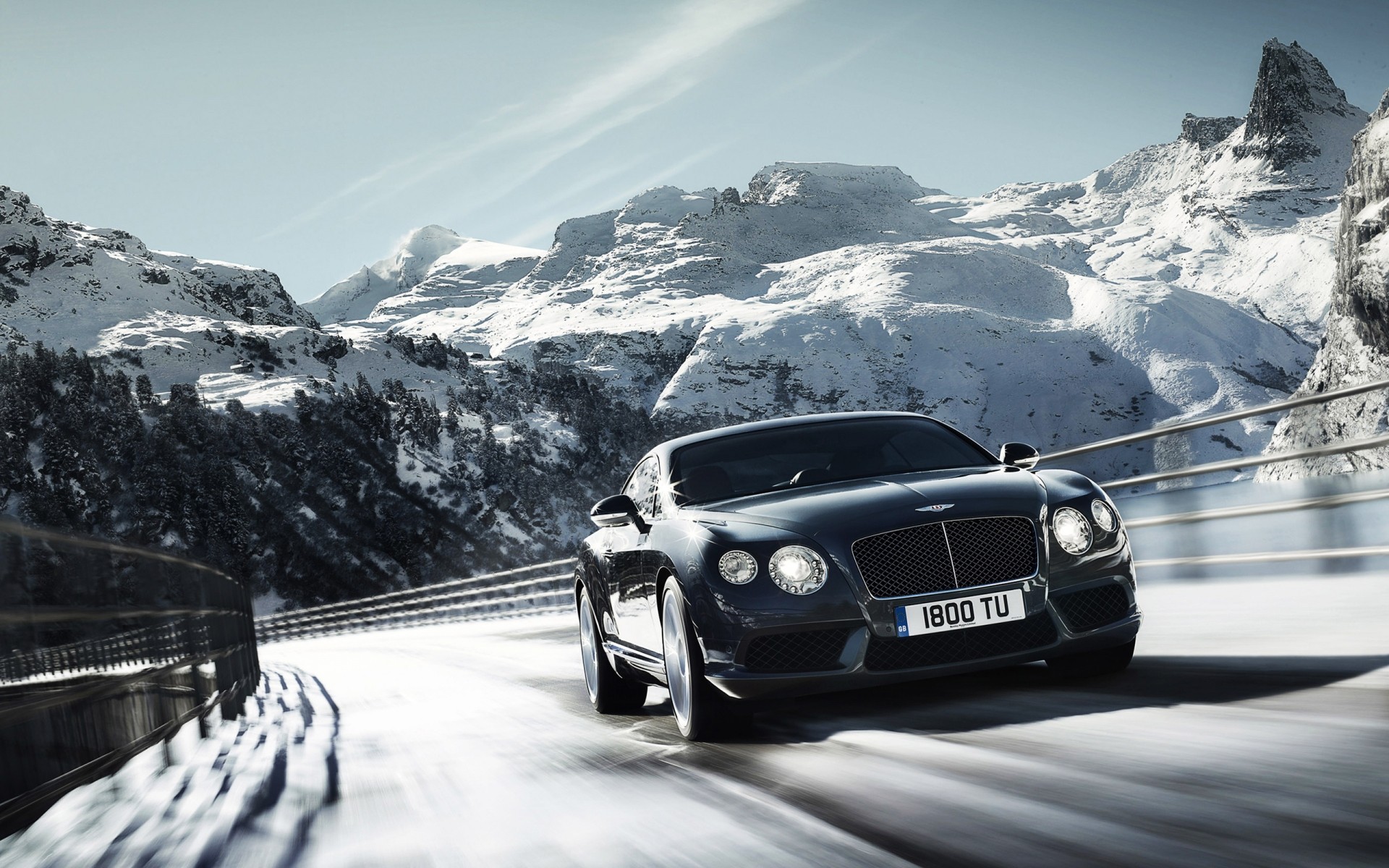 bentley neige voiture voiture montagnes système de transport hiver voyage dépêchez-vous rapide route bentley continental