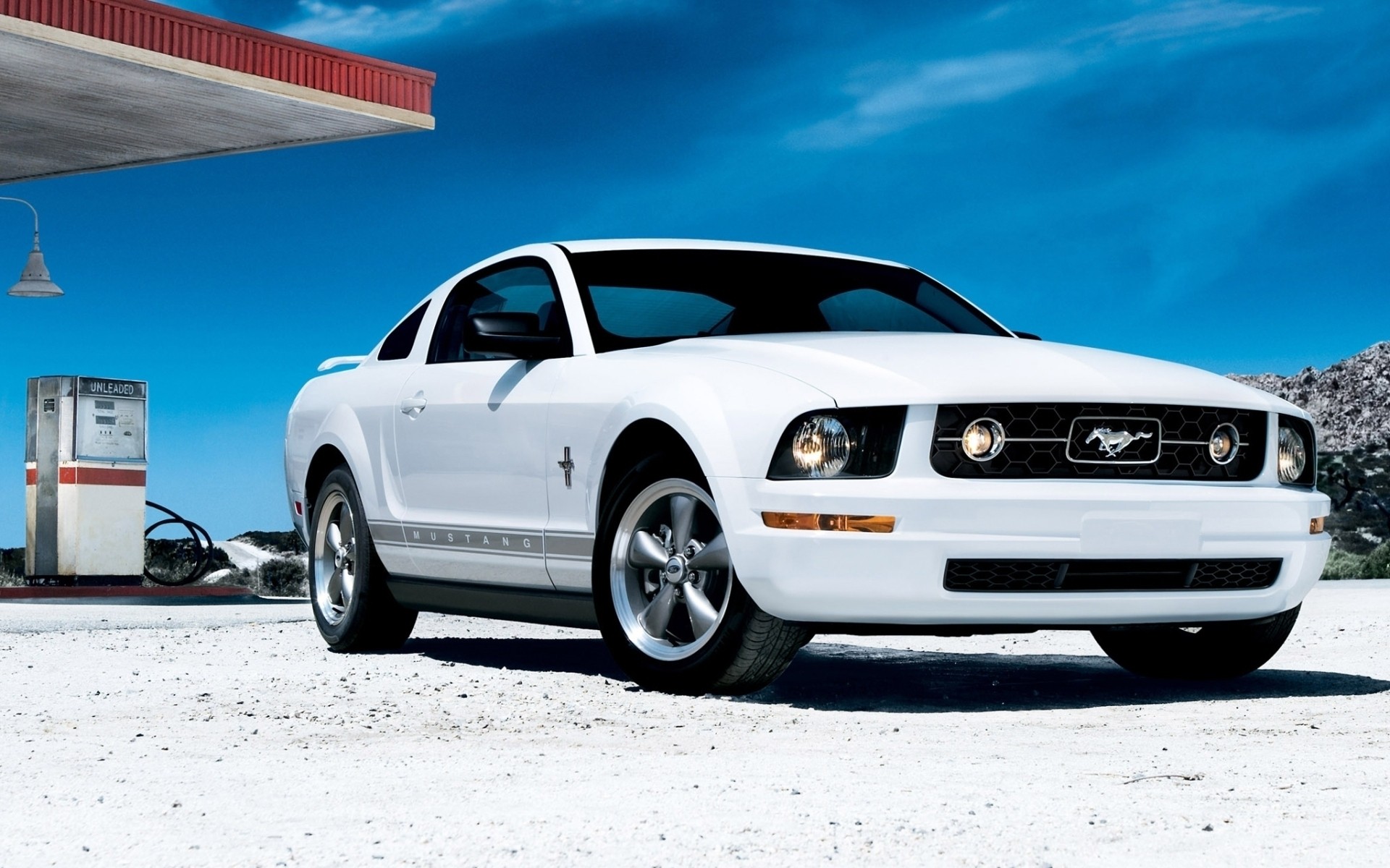 ford car vehicle transportation system automotive drive fast asphalt wheel hurry muscle car mustang ford mustang