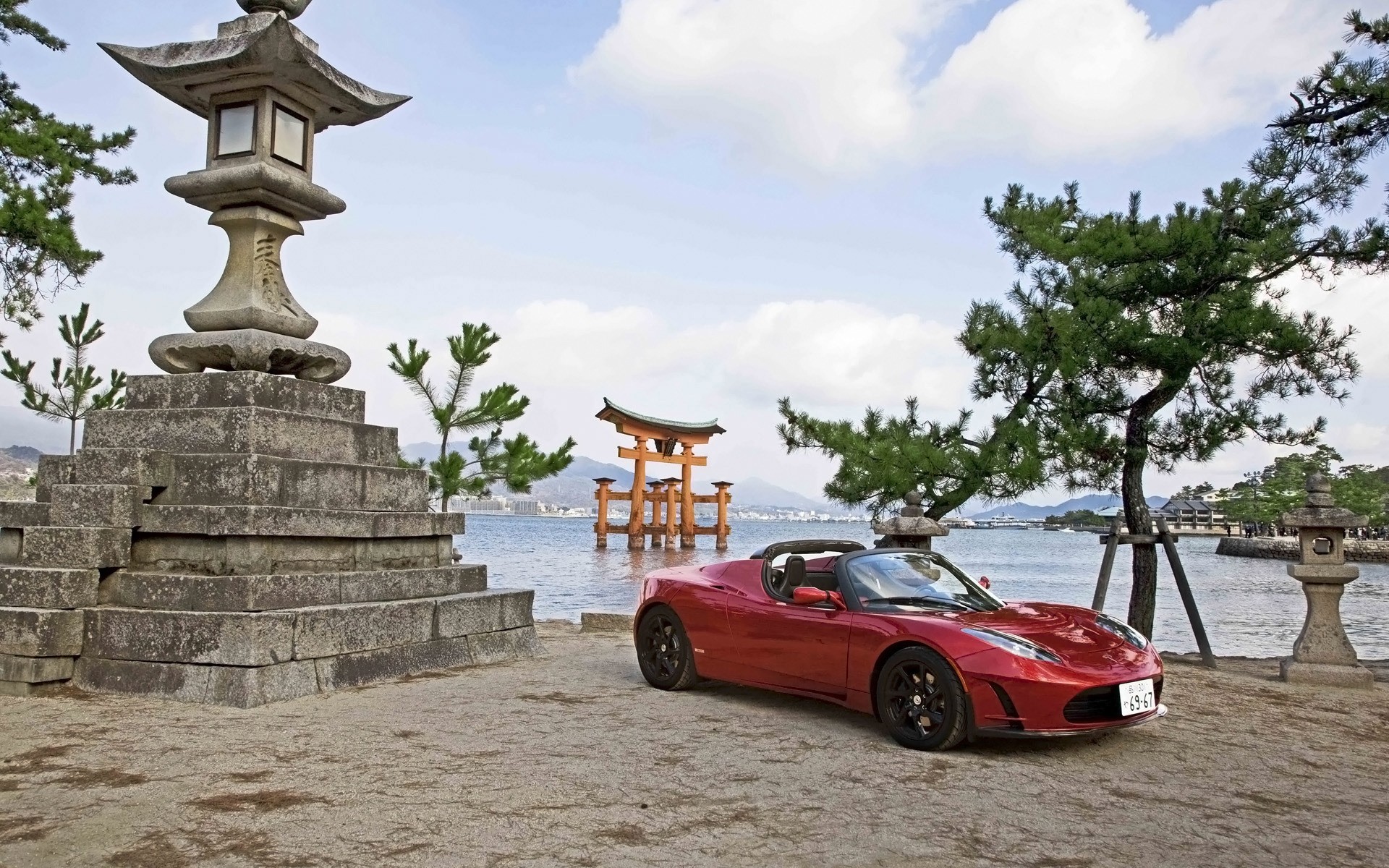 tesla reisen baum wasser im freien architektur tourismus himmel tageslicht