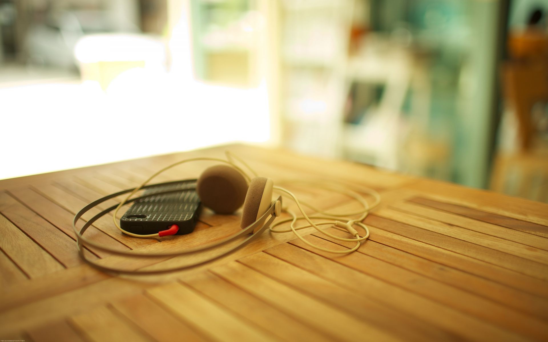 musik tabelle holz möbel drinnen zimmer schreibtisch business unschärfe innen restaurant ort aus holz büro familie kaffee